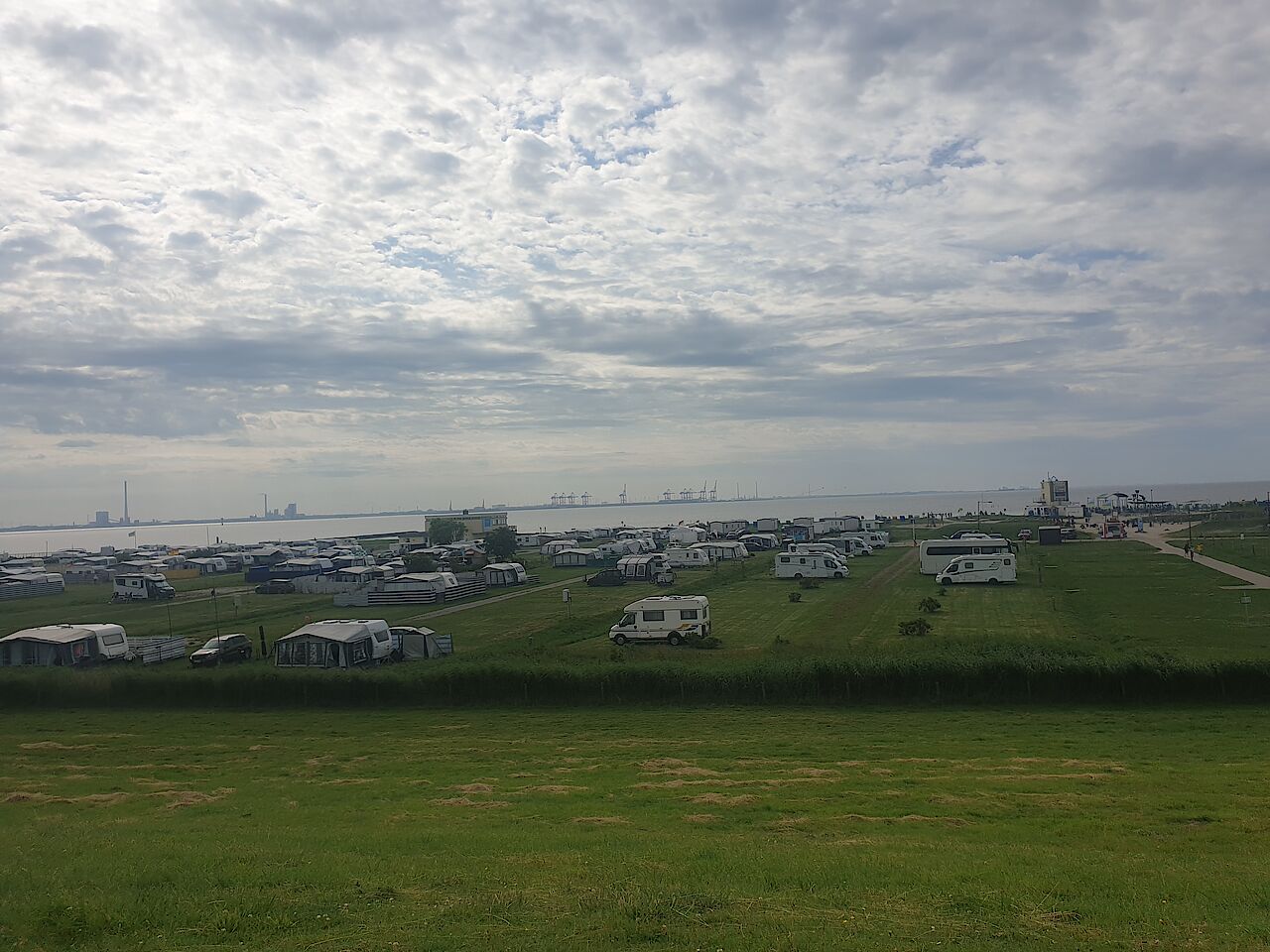 Blick nach Wilhelmshaven